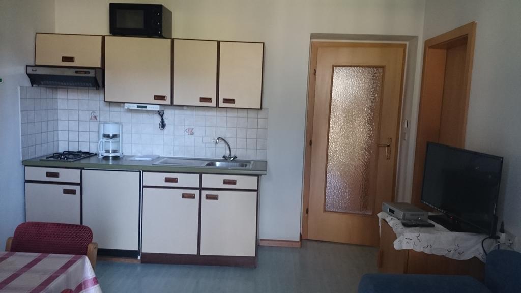 Ferienwohnung Dillerhof Lajen Zimmer foto