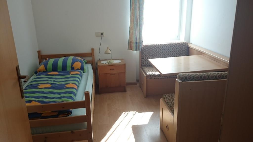 Ferienwohnung Dillerhof Lajen Zimmer foto